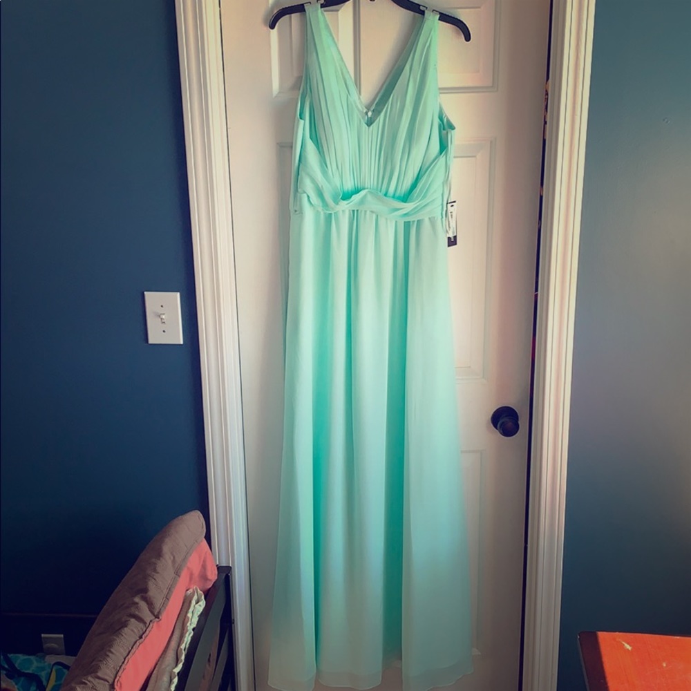 Mint Formal gown/bridesmaid dress